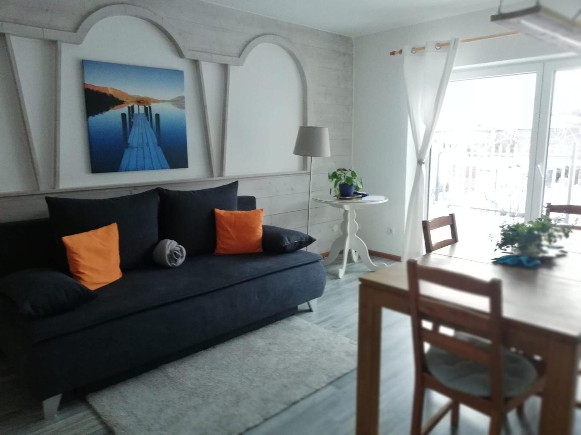 Stylish & Spacious Apartment With Patio Stams Eksteriør bilde
